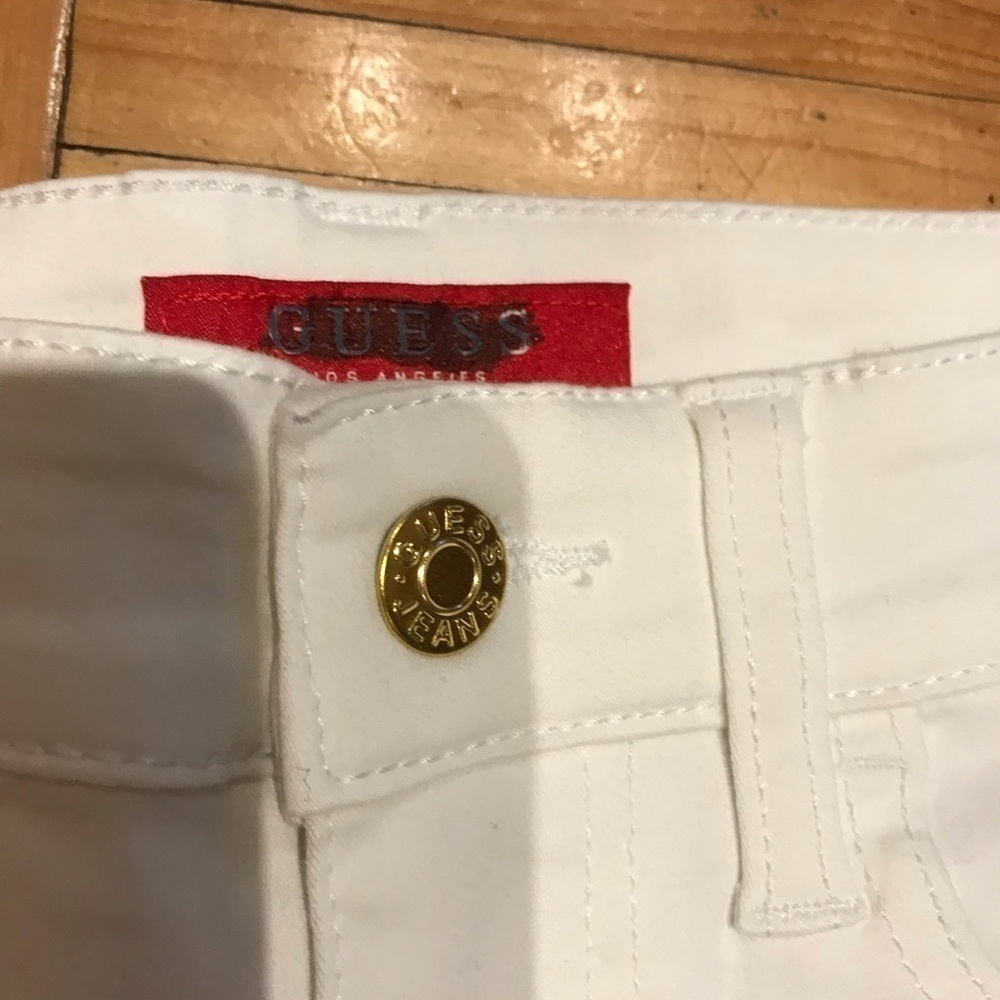 Guess jeans nwot​​​​​​​​​​​ - Picture 3 of 5